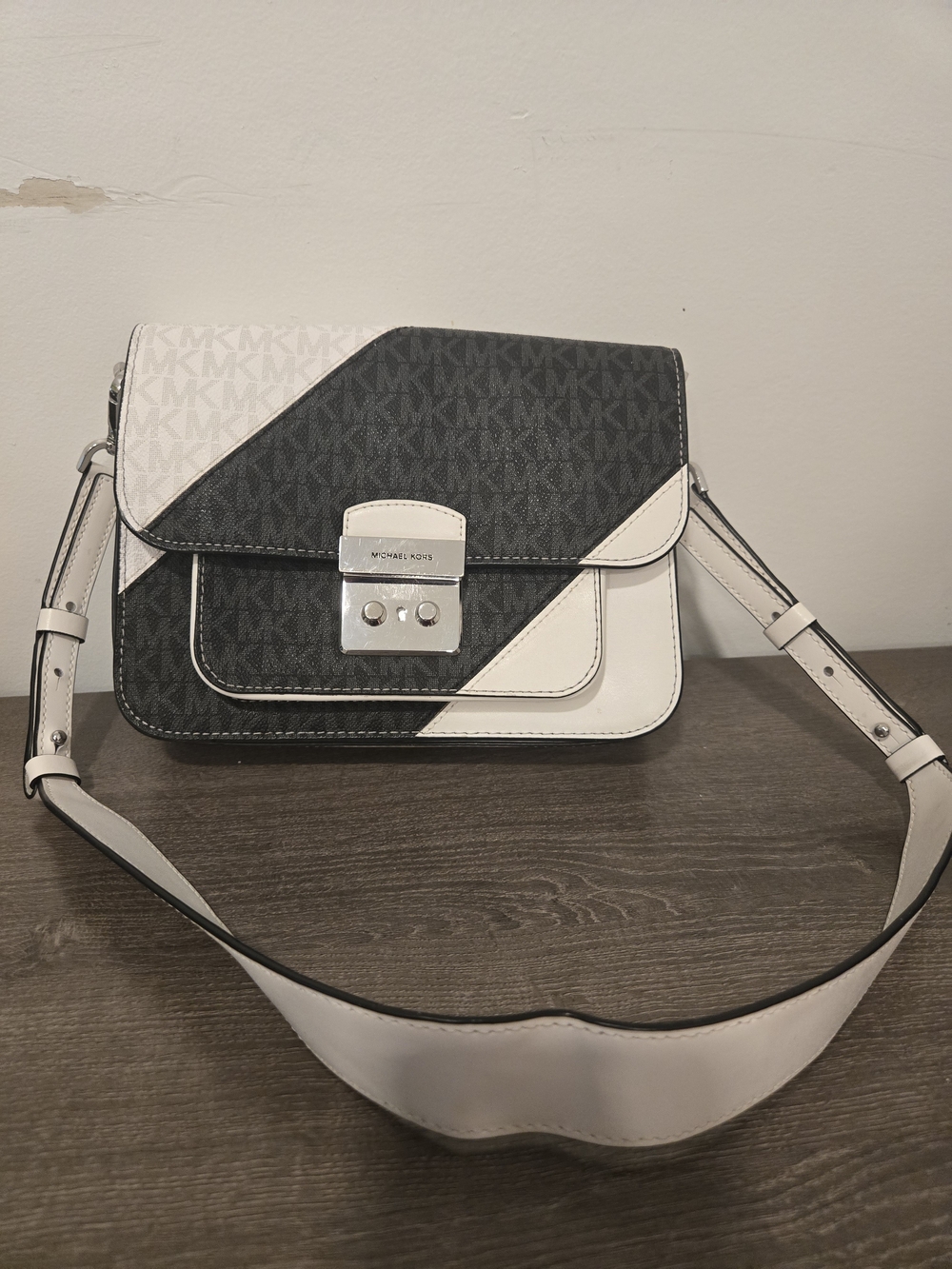 Michael Kors Black & White Signature Colorblock Crossbody